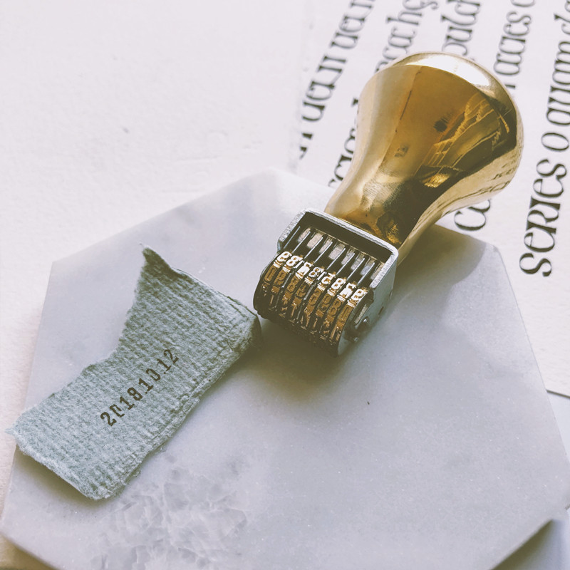 Retro Con Lăn Dấu Ngày Đồng Ki - đánh giá và giá Rubber Date Stamp